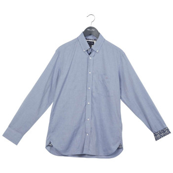 Chemise en coton bleue unie coupe regular fit avec un col boutonné