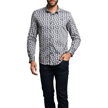 Chemise blanche fleurie avec une coupe ajustée et broderie sur la poitrine