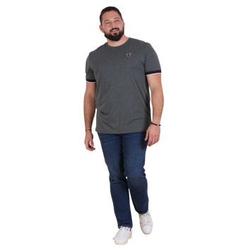 T-shirt anthracite uni avec une coupe droite un col rond et des manches courtes