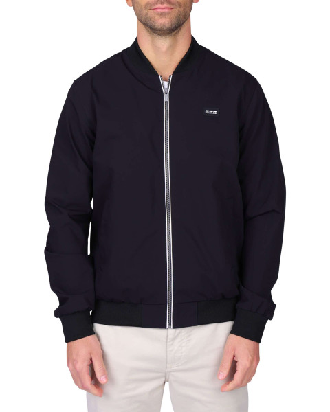 Blouson noir uni avec une...