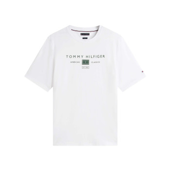 T-shirt en coton blanc uni pourvu d'un col rond et d'une coupe droite