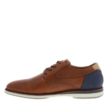 Sneakers en cuir cognac à talon plat et des surpiqûres marine