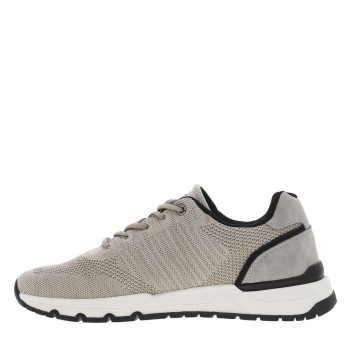Sneakers beiges en maille avec des détails noirs et à lacets ronds