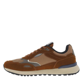 Baskets running cognac pourvues de lacets avec semelle à talon plat
