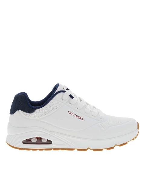 Baskets running blanches...