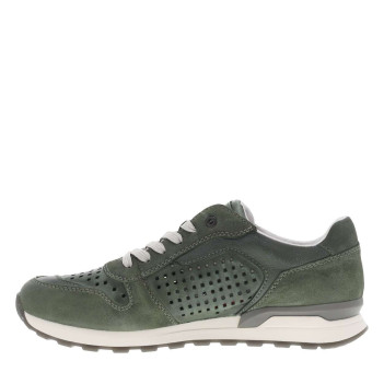 Sneakers olive en cuir perforé avec semelle blanche et grise et des lacets plats