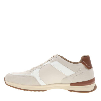 Baskets running beiges à talon plat avec des lacets et logo embossé