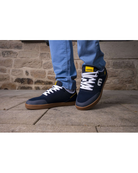 Baskets skate en cuir...