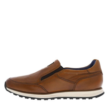 Sneakers en cuir cognac à semelle noire et blanche avec logo embossé noir