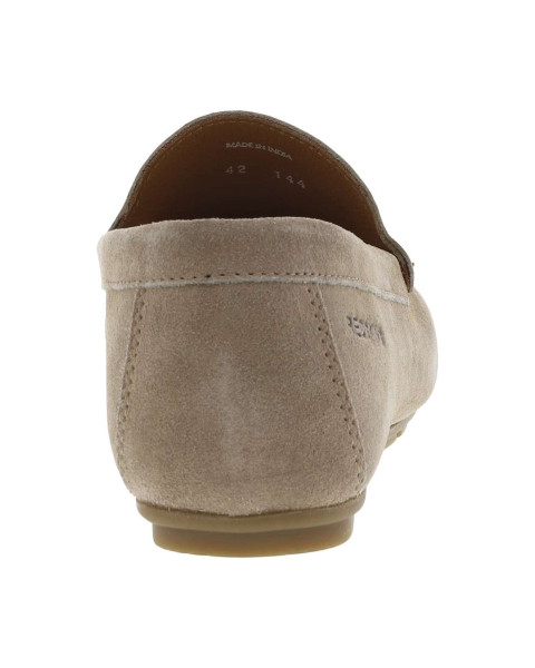 Mocassins taupe en cuir...