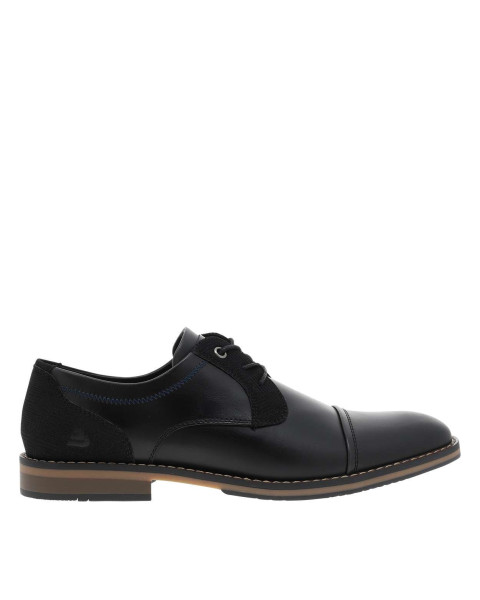 Derbies noires avec une...