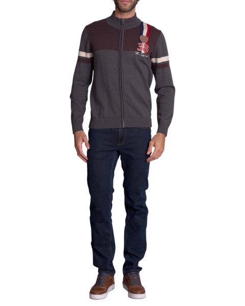 Gilet gris uni avec une...